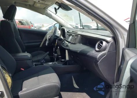 2017 Toyota Rav4 Xle из США, поврежденный, VIN 2T3RFREV2HW693806